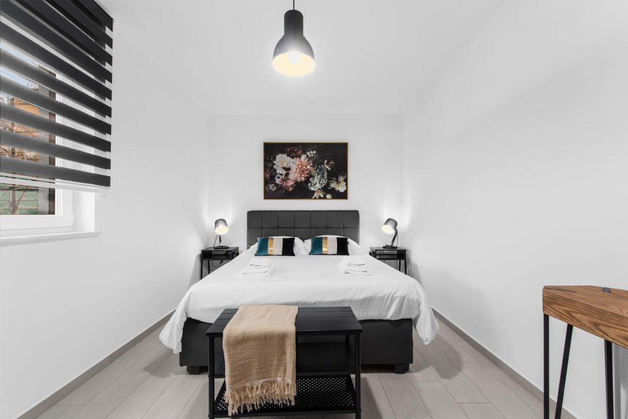 Apart Residence Galant Rovinj Buitenkant foto