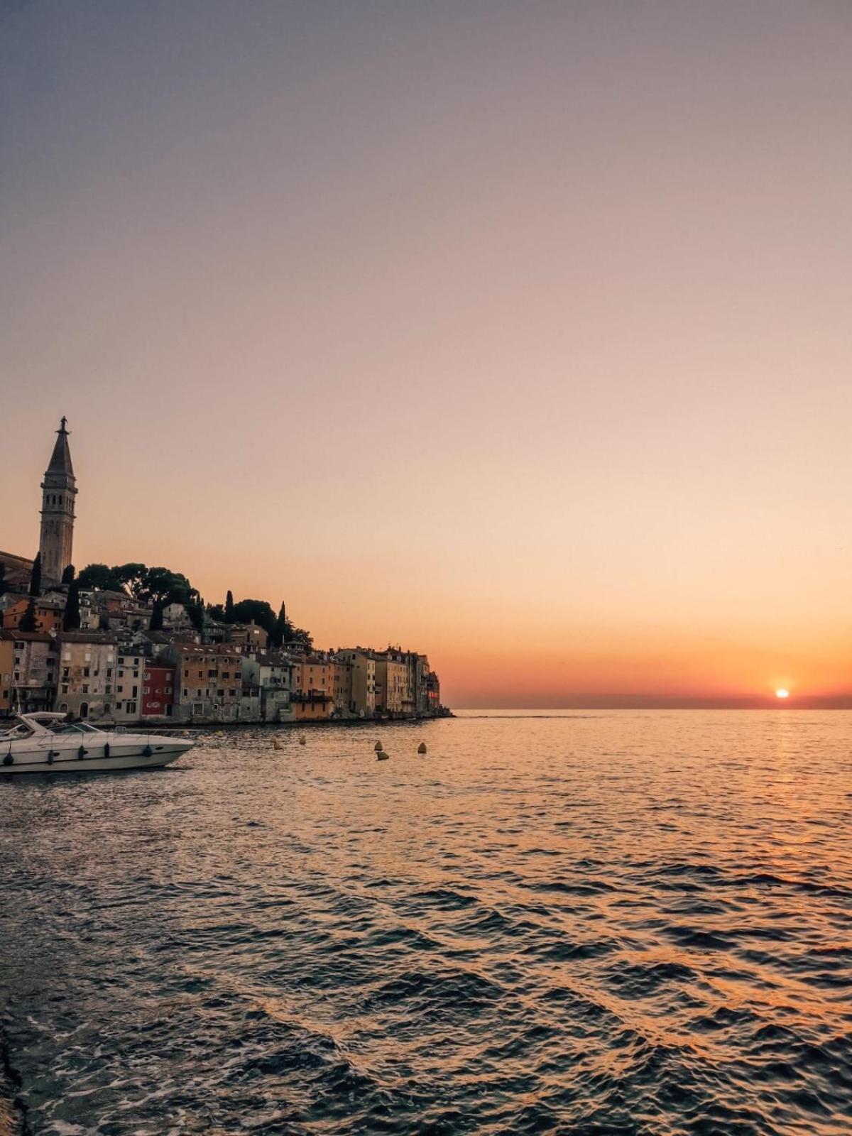 Apart Residence Galant Rovinj Buitenkant foto