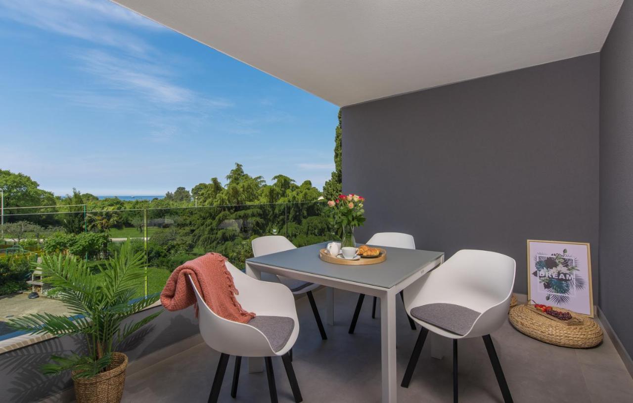 Apart Residence Galant Rovinj Buitenkant foto