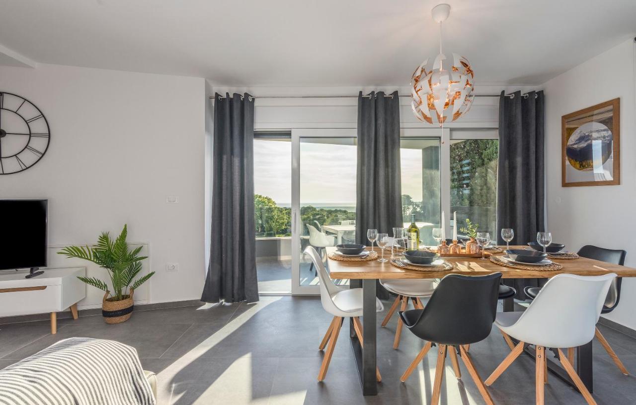 Apart Residence Galant Rovinj Buitenkant foto