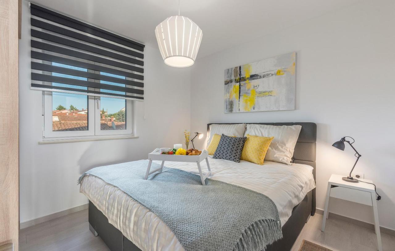 Apart Residence Galant Rovinj Buitenkant foto